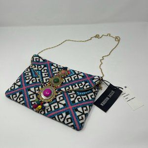 STEVE MADDEN, ZADA ENVELOPE CLUTCH PURSE IN WHITE & MULTI-COLOR TRIBAL PATTERN